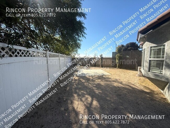 Building Photo - 2587 Warbler Ave