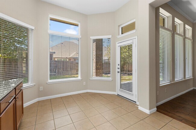 Building Photo - 22023 Flashing Ridge