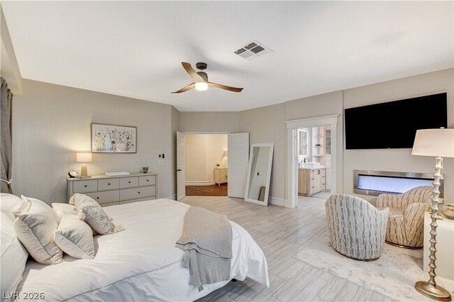 Building Photo - 1409 Palantine Hill Dr