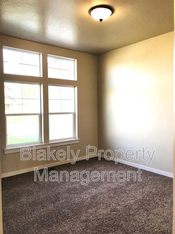 Building Photo - 6705 E Thornton St