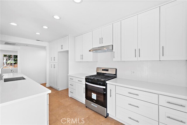 Building Photo - 2813 Chateau Way