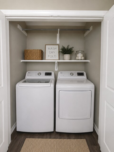 Laundry Room - 10107 Kilarney Dr