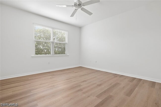 Building Photo - 10818 Alvara Way