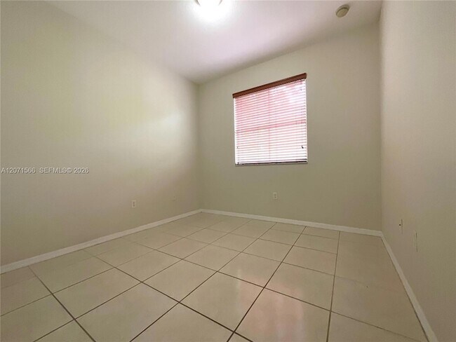 Building Photo - 15285 SW 88th Terrace