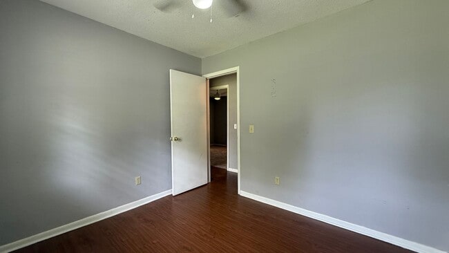 Building Photo - Charming 3-Bedroom Home in the Heart of Ri...