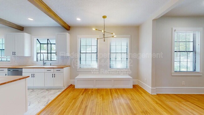 Building Photo - 1108 Landon Ave