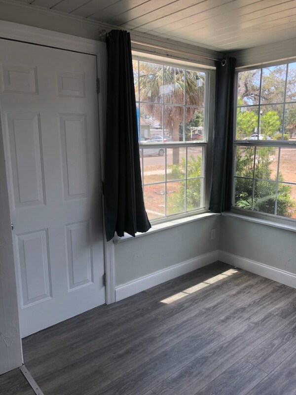 Building Photo - 1445 12th Ave S