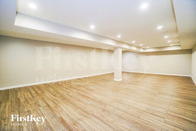 Building Photo - 314 Market St