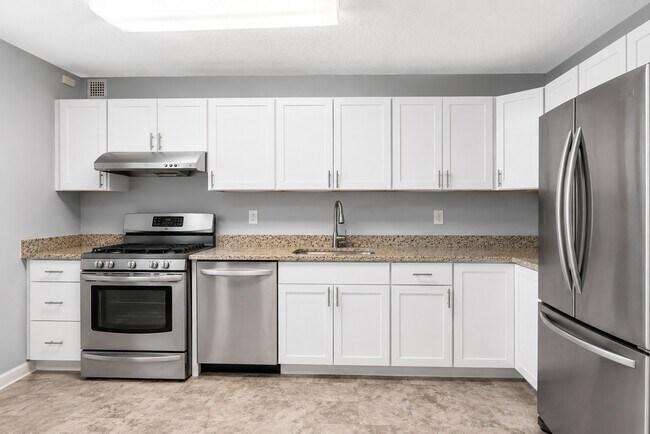 Building Photo - 11801 Rockville Pike