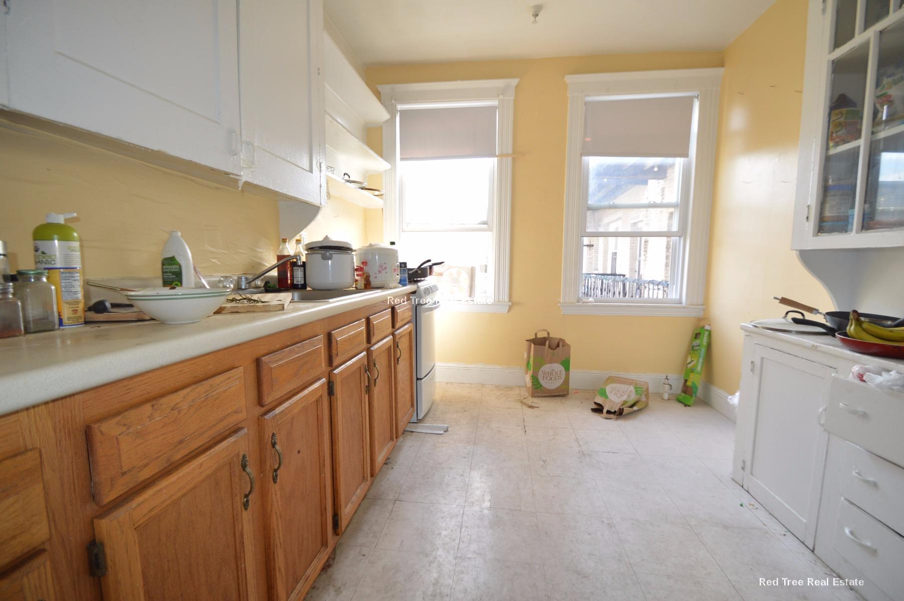 Building Photo - 1630 Commonwealth Ave