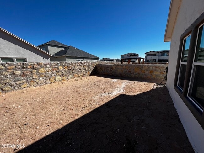 Building Photo - 1020 Indigo Sky St