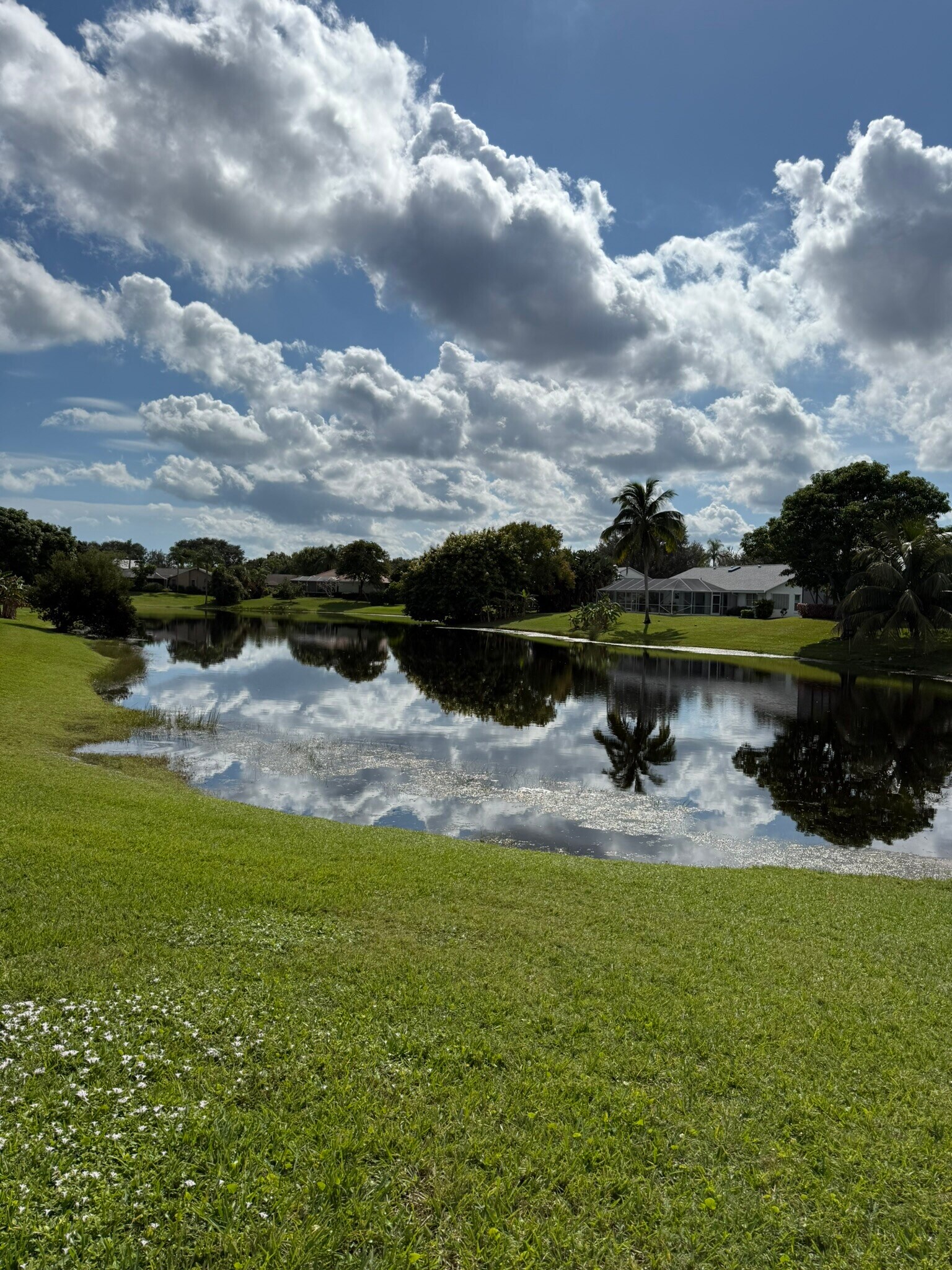 Building Photo - 1998 NE Ginger Ter