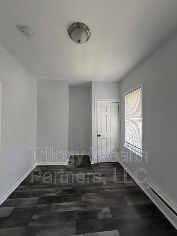 Building Photo - 59 N 15th St
