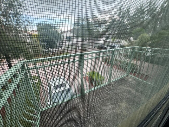 Building Photo - 4425 Hidden Harbour Terrace