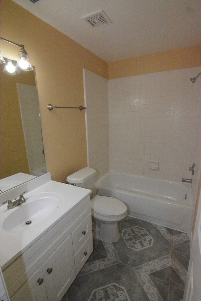 Building Photo - 9131 Knightsland Trail