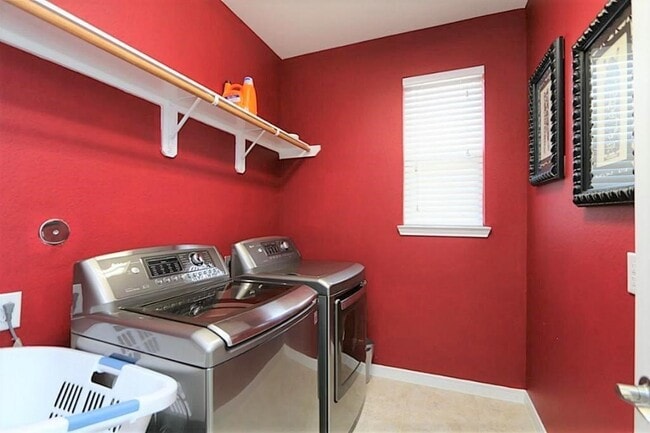 Building Photo - 4811 Lennon Park Ct