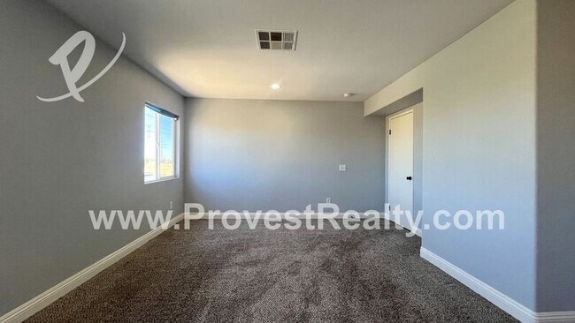Building Photo - 9334 Azurite Ave