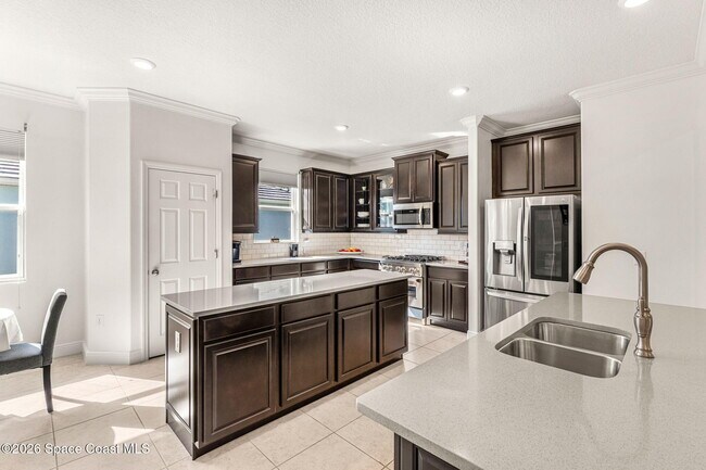 Building Photo - 6435 Montserrat Dr
