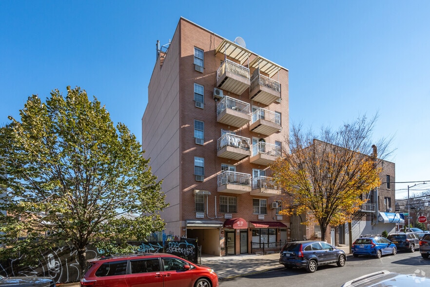 Primary Photo - 41-35 67th St