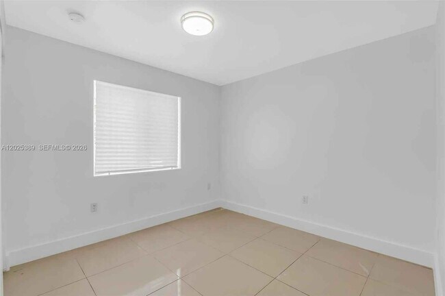 Building Photo - 1180 NW 67th St