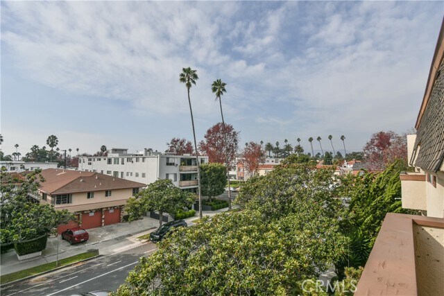 Building Photo - 811 6th St