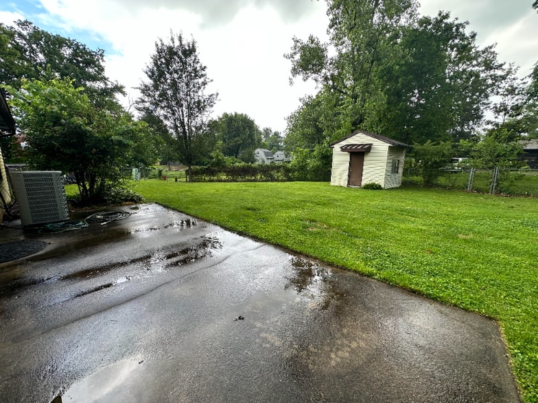 Building Photo - 11201 Ginger Rd