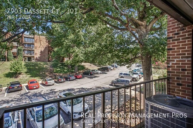 Building Photo - 7903 Dassett Ct