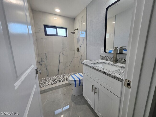 Building Photo - 17754 Port Boca Ct