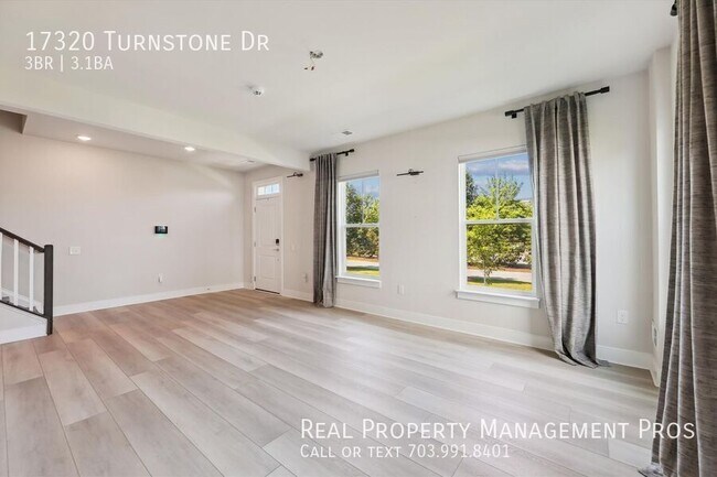 Building Photo - 17320 Turnstone Dr