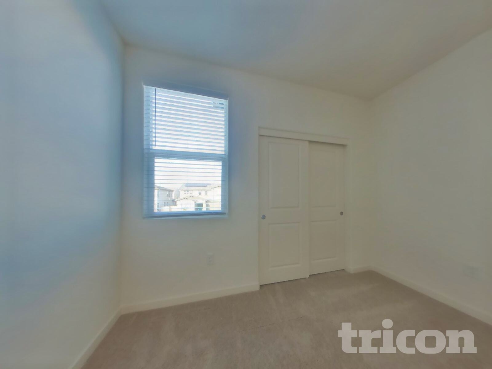 Building Photo - 2058 Delta Vw Ave