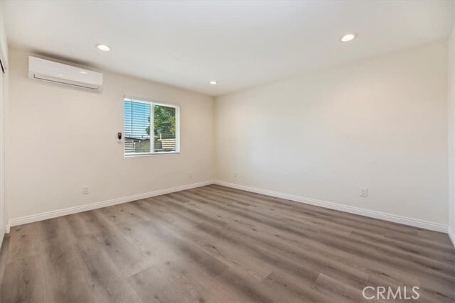 Building Photo - 15518 Ironwood Dr