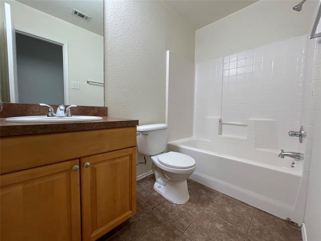 Building Photo - 8426 Jay St