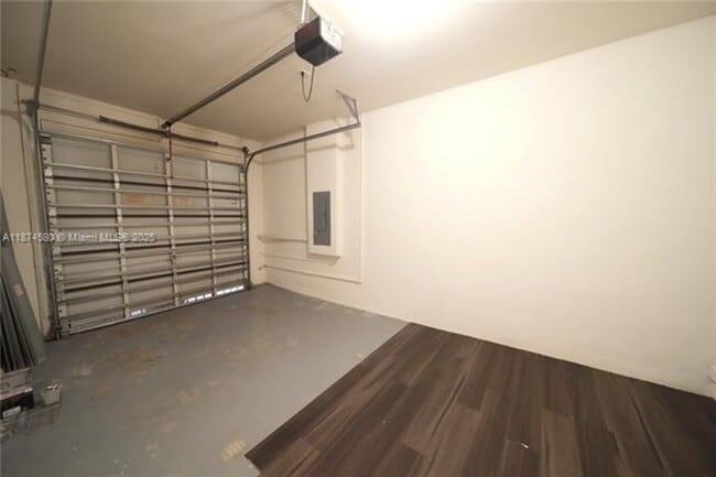 Building Photo - 10457 NW 61st St