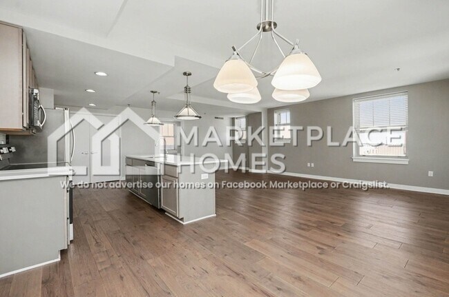 Building Photo - 525 W Lafayette Blvd