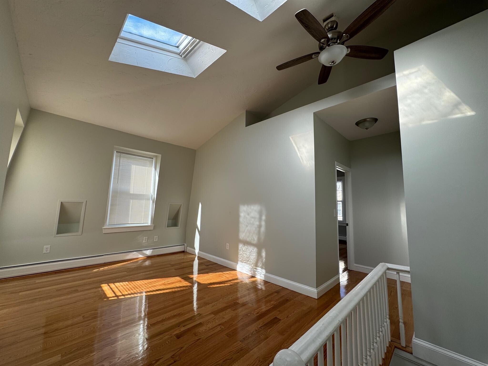 Building Photo - 60 Sacramento St