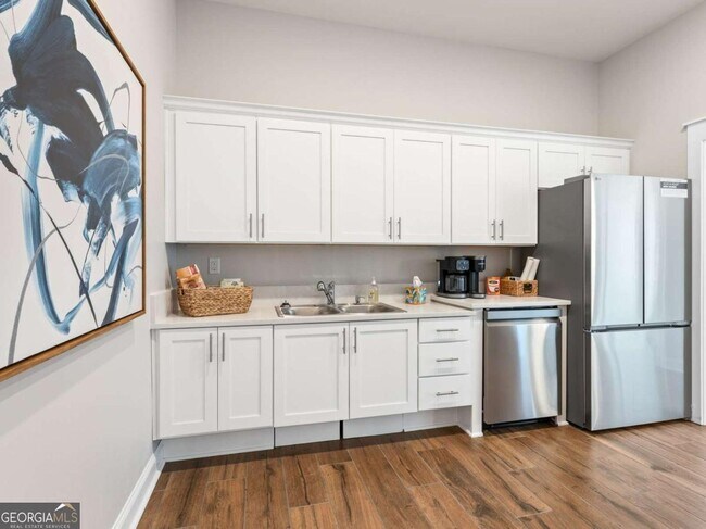 Building Photo - 2576 Double Oak Trl