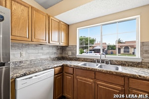 Building Photo - 9707 Valley Crest