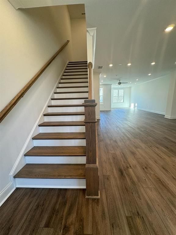 Building Photo - 805 Green Sapling Trl