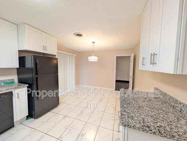 Building Photo - 525 Cedar Wood Ct SW