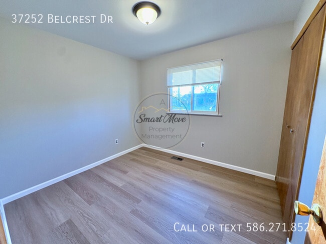 Building Photo - 37252 Belcrest Dr