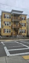 Building Photo - 120 Capen St