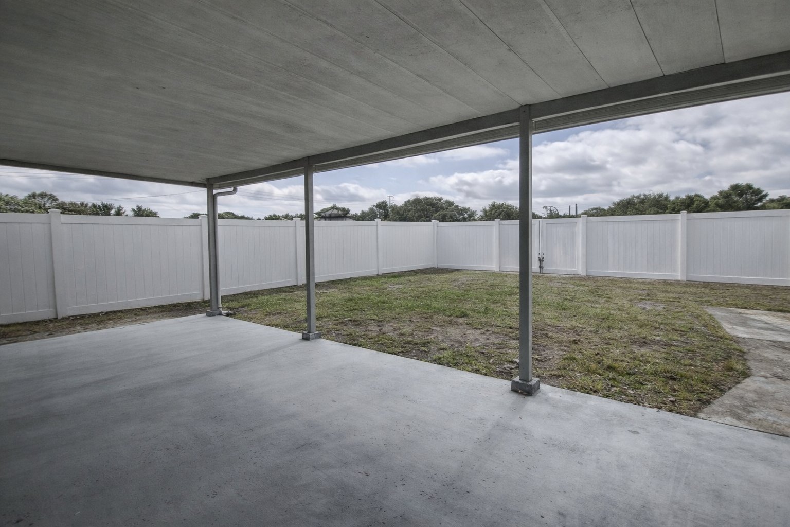 Building Photo - 6418 43rd Ave N