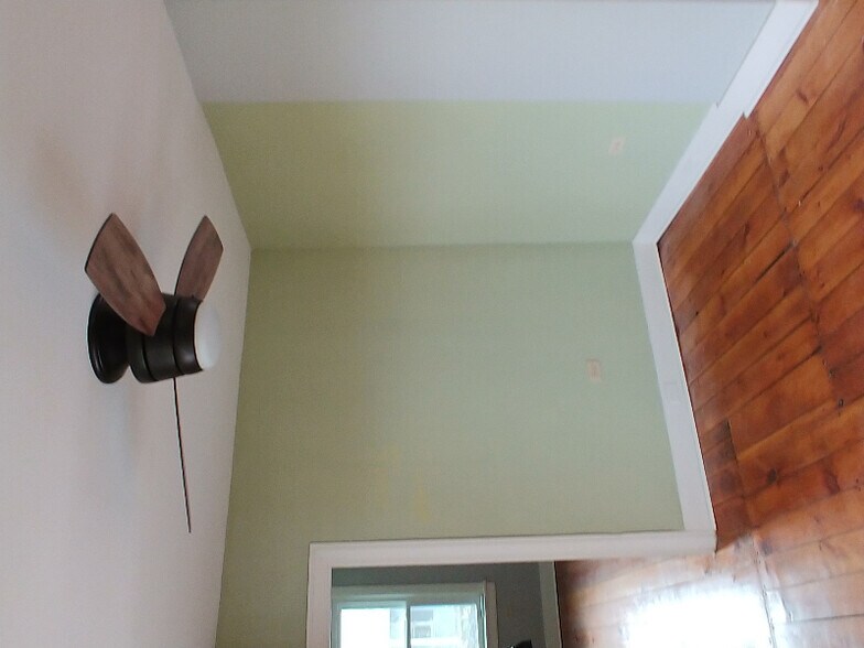 Building Photo - 117 N Middlesex Rd