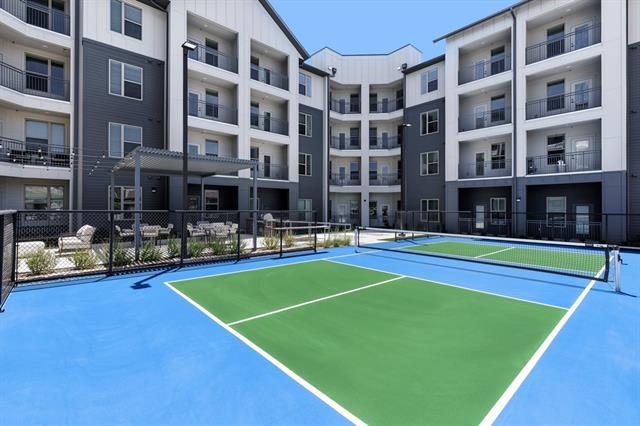 Building Photo - 2400 Ace Ln