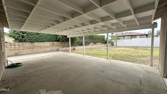 Building Photo - 653 Willowgrove Ave