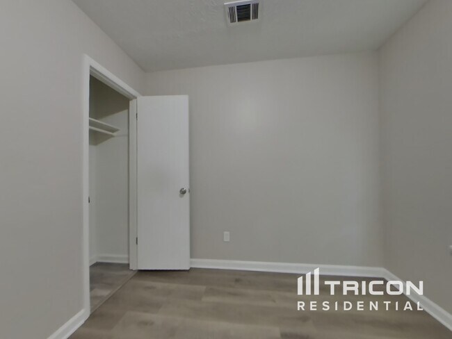 Building Photo - 902 Shiloh Ridge Run NW