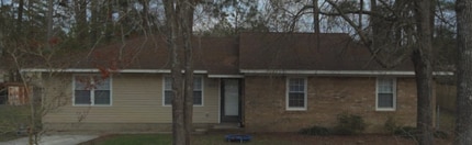 Building Photo - 414 Kenwoood Dr