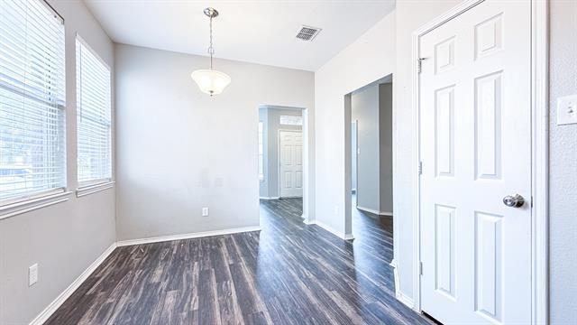 Building Photo - 1515 Creek Springs Dr