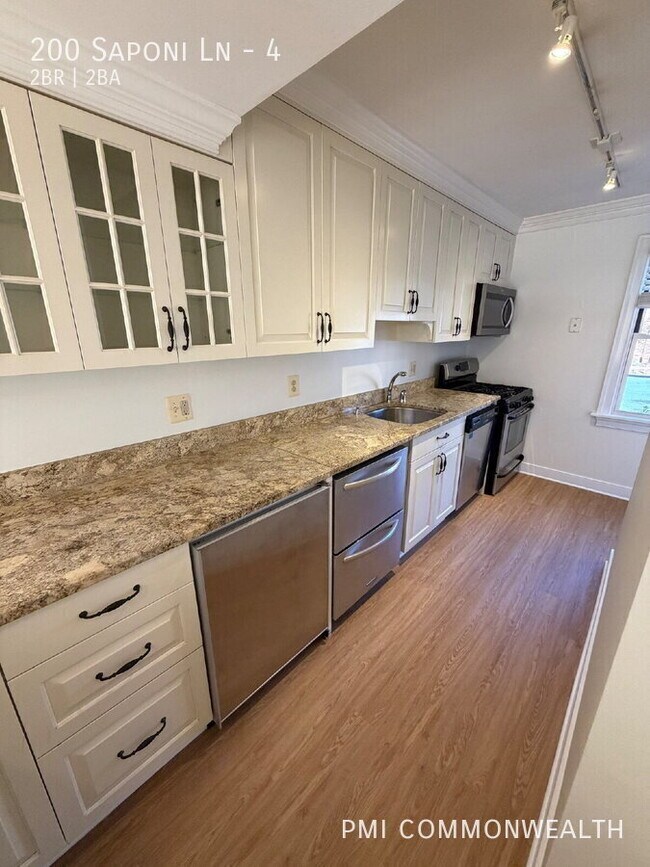 Building Photo - 200 Saponi Ln