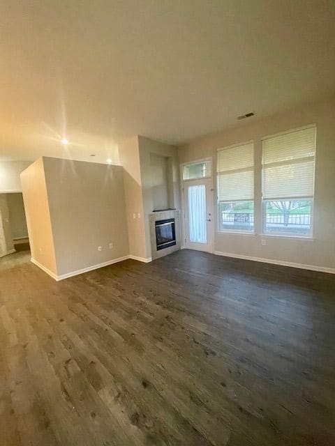 Building Photo - 2860 W Riverwalk Cir